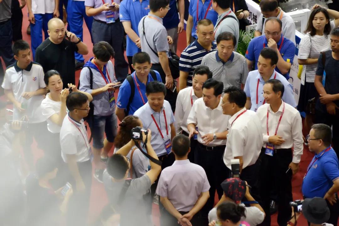 中华人民共和国第一届职业技能大赛将在广东广州举行
